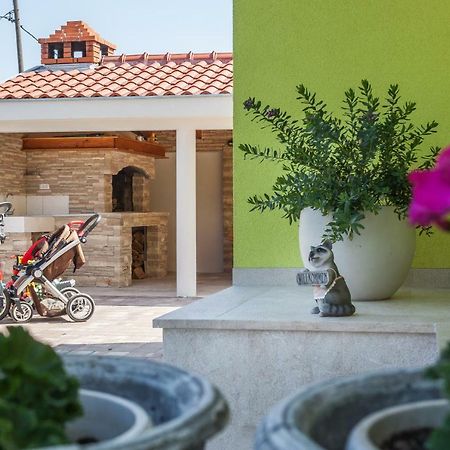 Apartments Mrsic بيوغْغاد نا موغو المظهر الخارجي الصورة