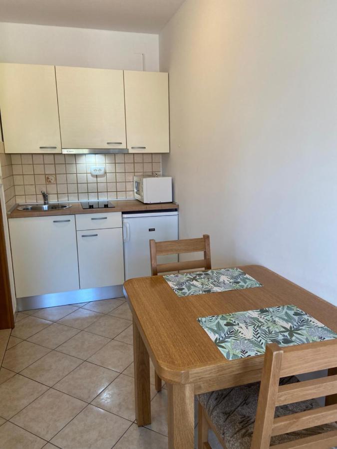 Apartments Mrsic بيوغْغاد نا موغو المظهر الخارجي الصورة