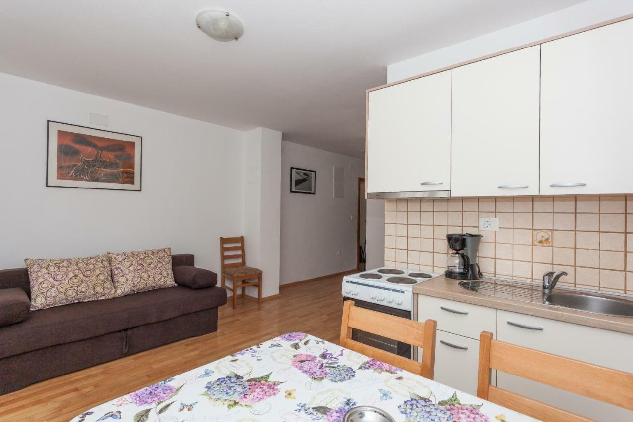 Apartments Mrsic بيوغْغاد نا موغو المظهر الخارجي الصورة