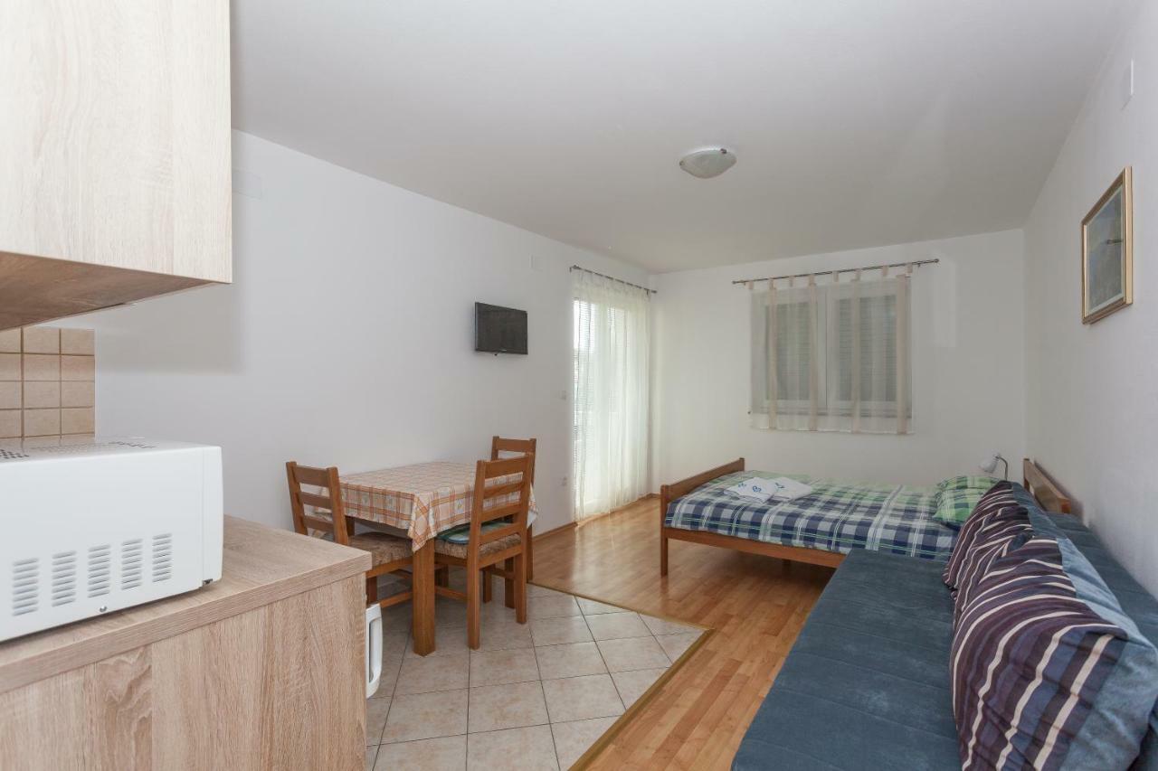 Apartments Mrsic بيوغْغاد نا موغو المظهر الخارجي الصورة